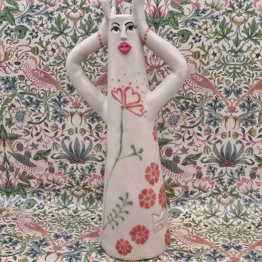 Folk lady