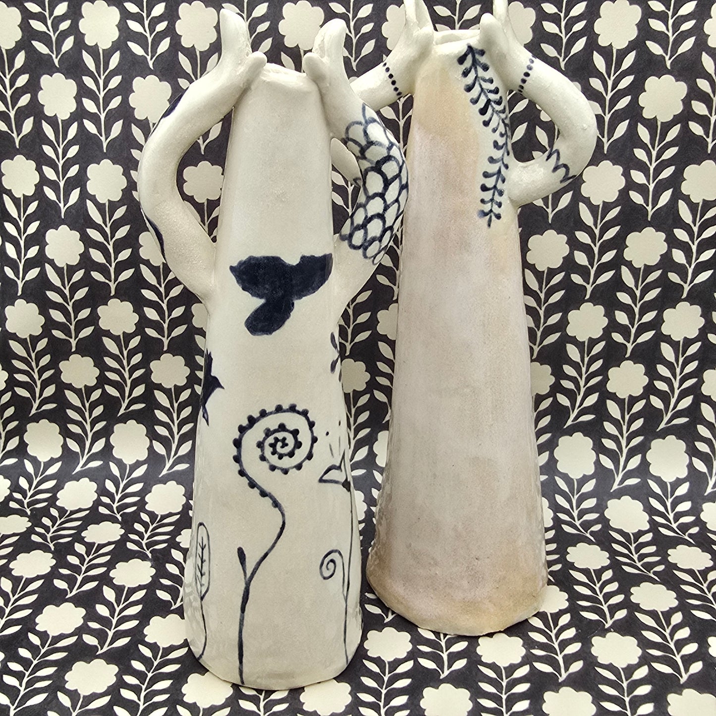 Folk lady Black & White