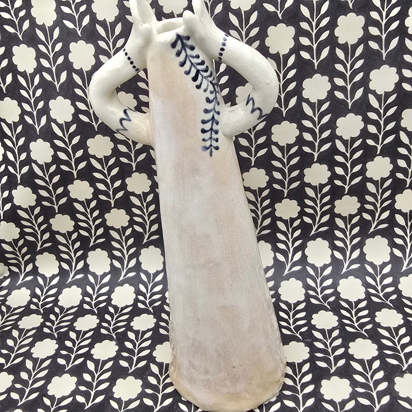 Folk lady